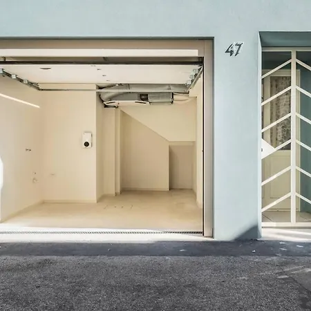 Βίλα Luxury & Design: Oasi Nel Centro Storico Di *