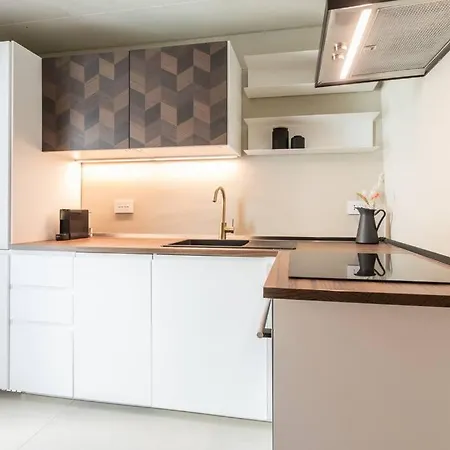 Villa Amazhome - Luxury&design Oasi Nel Centro