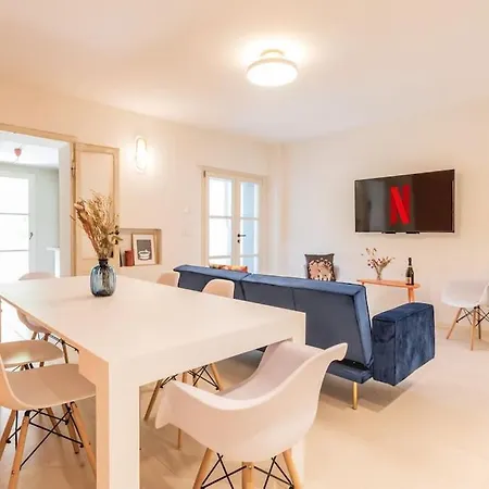 Luxury & Design: Oasi Nel Centro Storico Di וילה